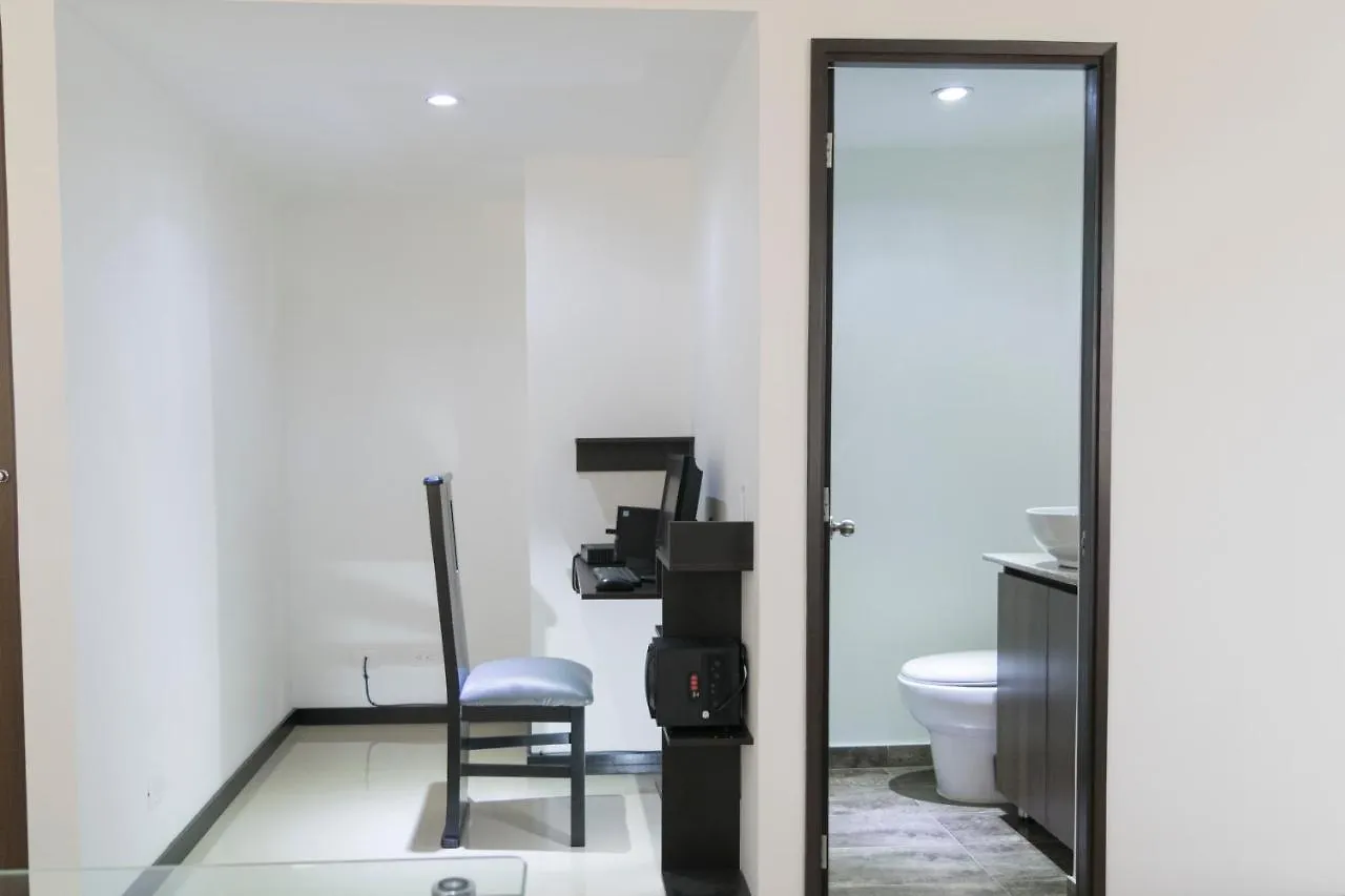 Super Apartment El Poblado Tesoro 2 Rooms, 3 Baths - 6 Guests Medellin